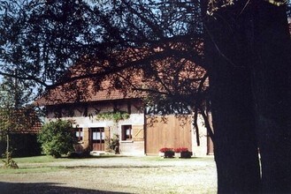 Cottage Burgundy