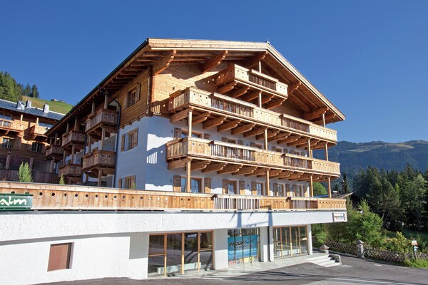 Panorama Chalet 16