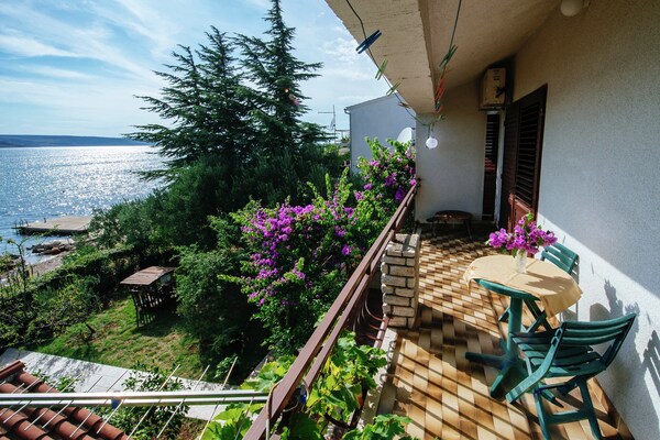 Waterfront Apartment Stipe