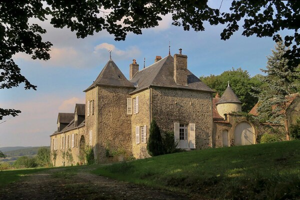 La Tour