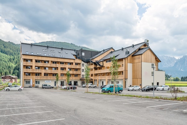 Hallstatt-Dachstein Luxury 6 Gosau