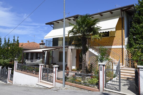 Casa Marinella Sinistra