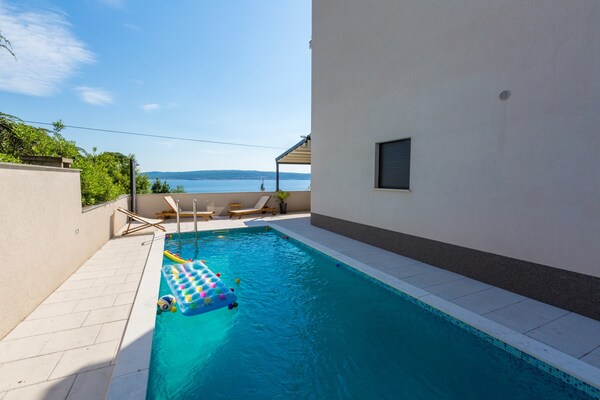 Apartment Perla