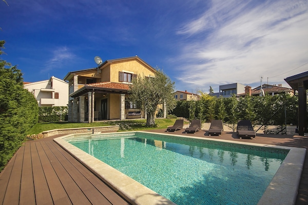 Villa Maròn
