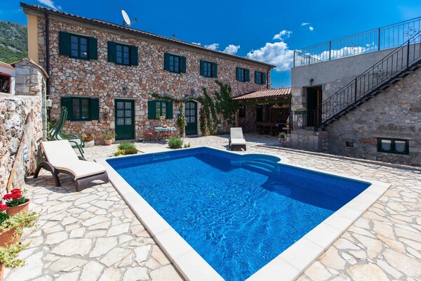 Villa Vesna