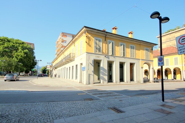Piazza Pedroni Cinque