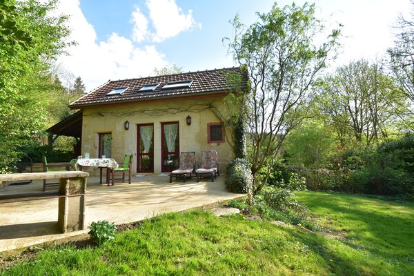 Laiterie du manoir de Thard
