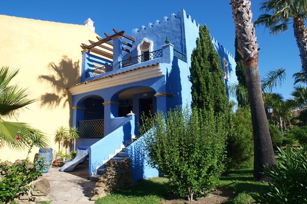 La Casa Azúl