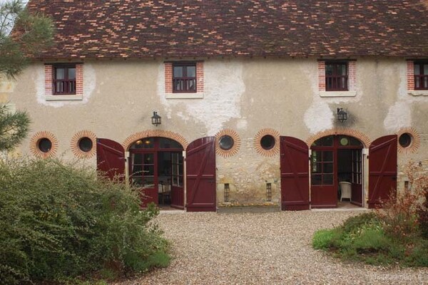 Farmhouse Centre