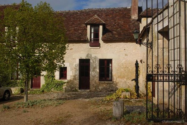 Farmhouse Centre