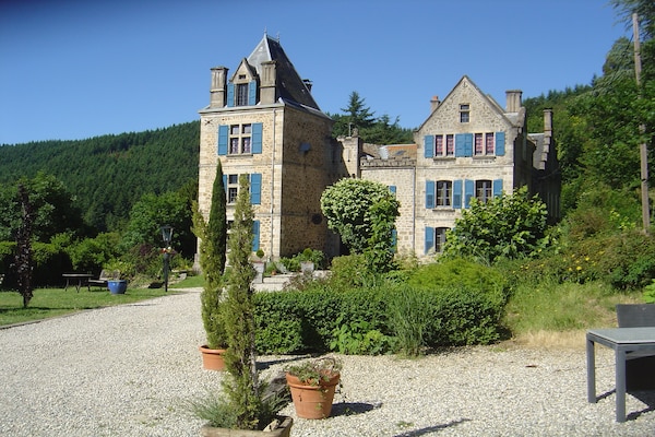 Appartement - château en Ardèche charmante