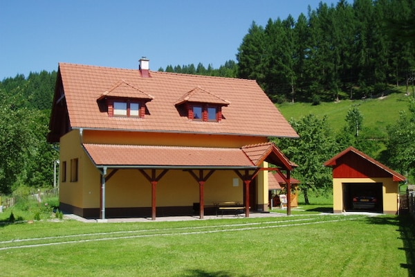 Villa Mountains