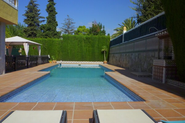Villa Rochd