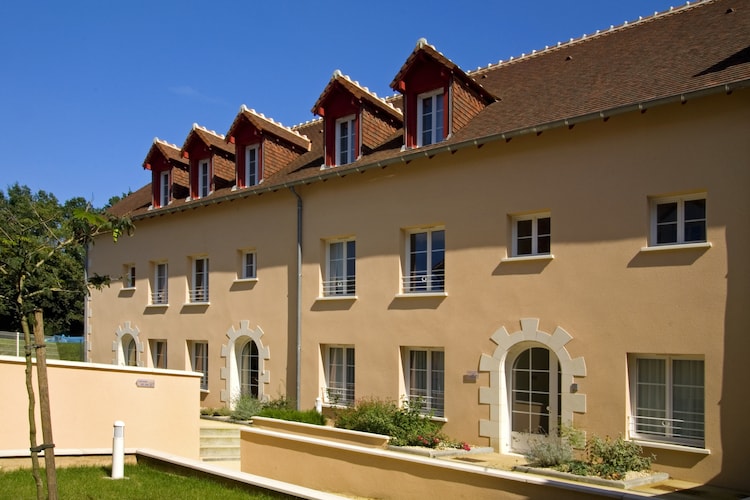 Apartment Loire
