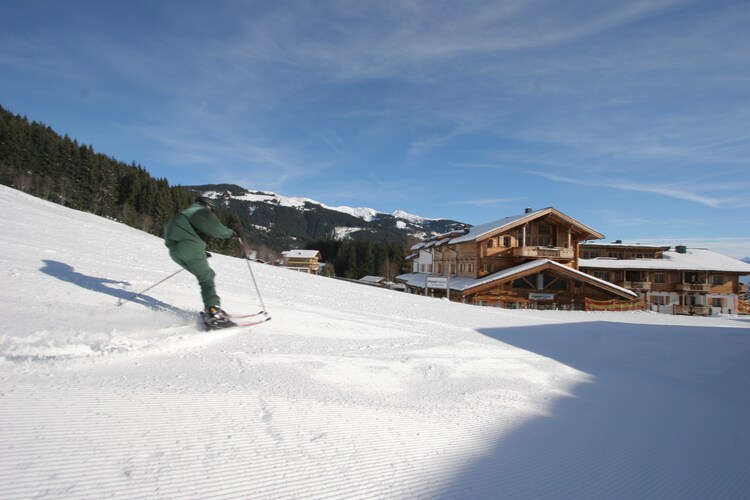Panorama Chalet 7 - Exterior - Winter