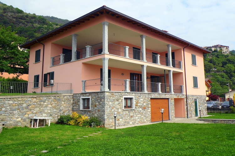 Apartment Lakes of Italy