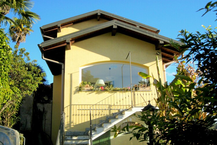 Apartment Lakes of Italy
