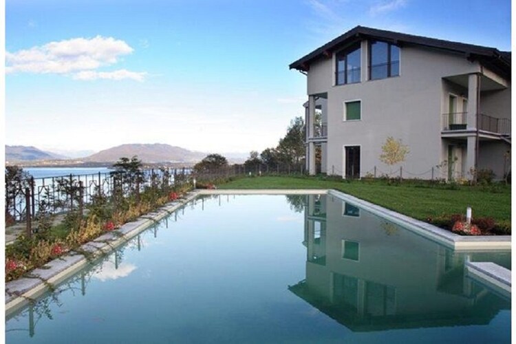Apartment Lakes of Italy