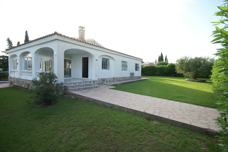 Villa Costa Dorada