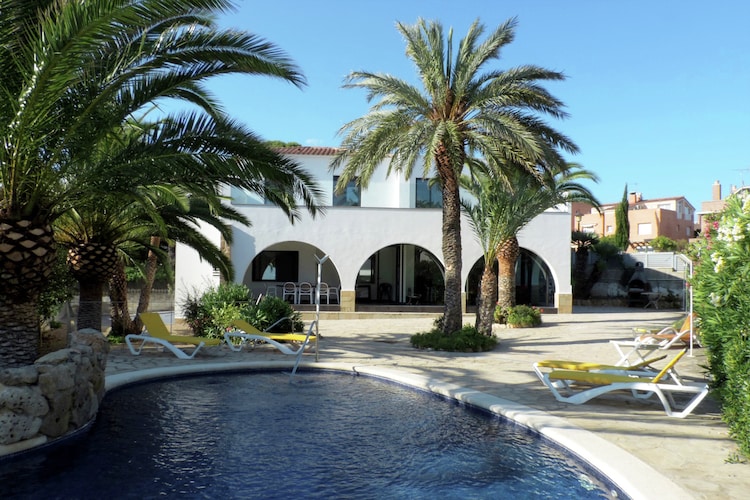 Villa Costa Dorada