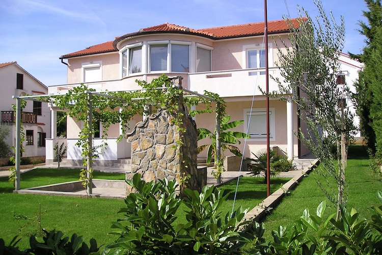 Apartment Islands