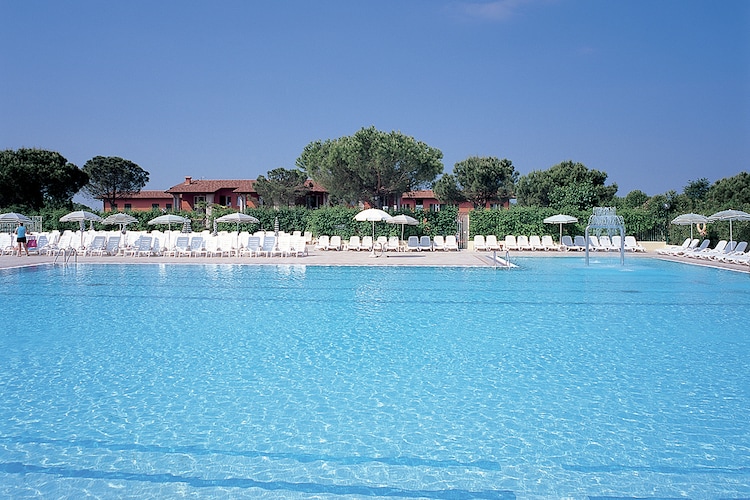 Bungalow Lakes of Italy