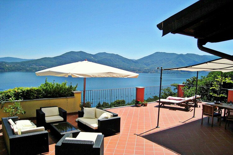 Apartment Lakes of Italy