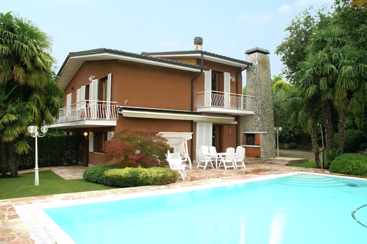 Holiday home Lakes of Italy