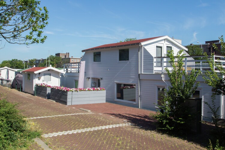House-Boat South Holland