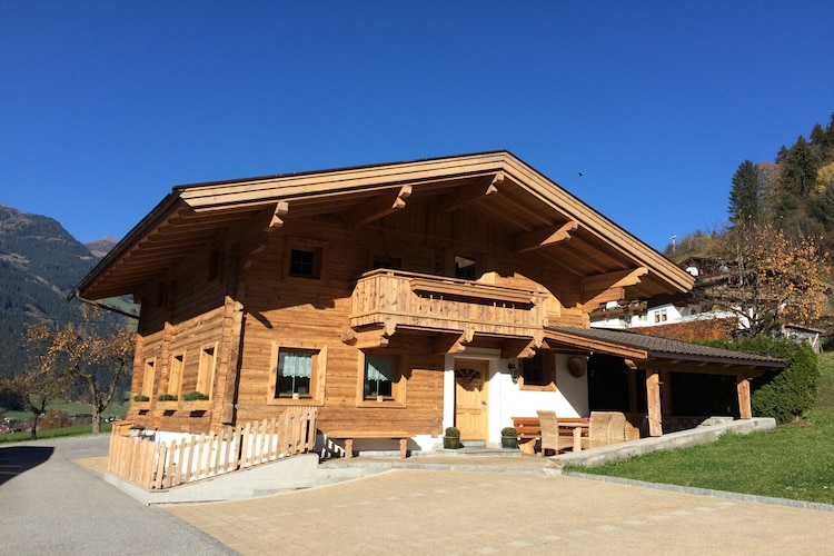 Chalet Tyrol