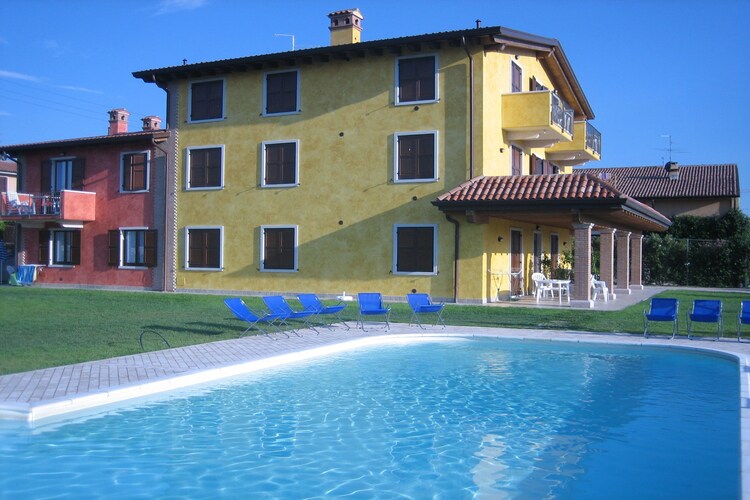 Apartment Lakes of Italy