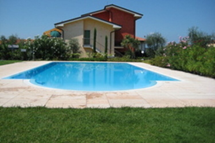 Apartment Lakes of Italy