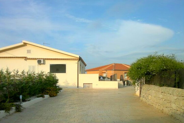 Villa Sicily