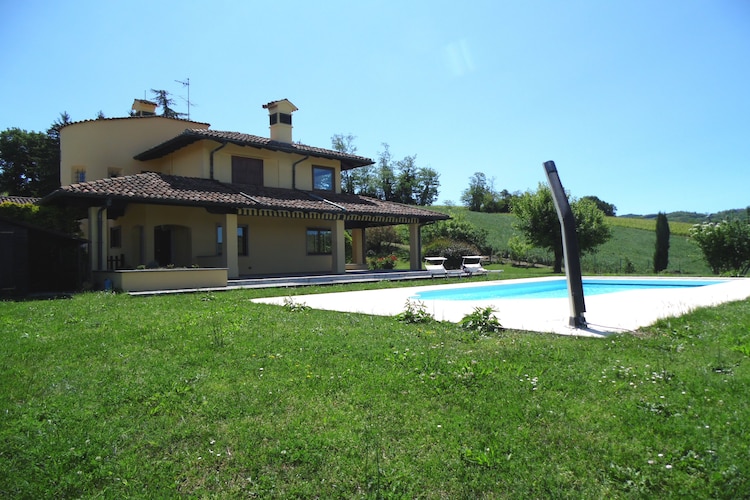 Villa Lakes of Italy