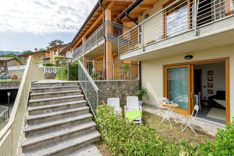 Apartment Lakes of Italy