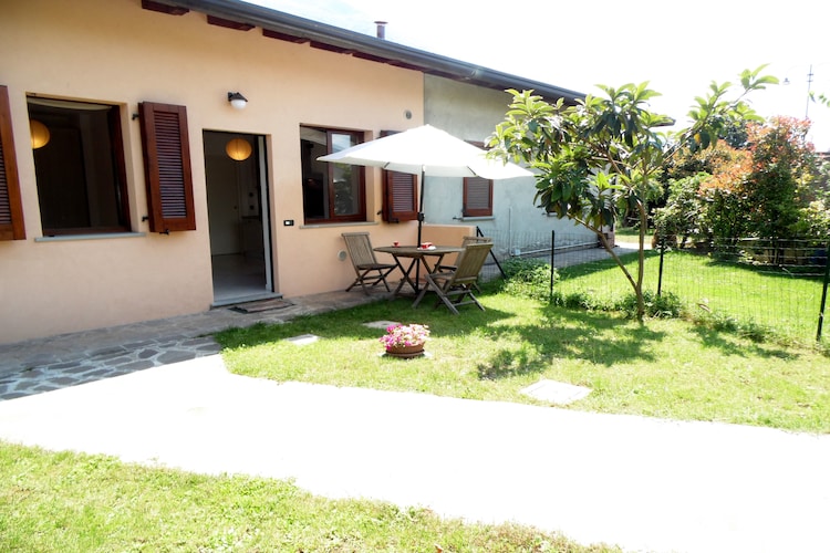 Apartment Lakes of Italy