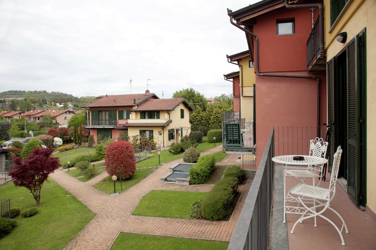 Villa Lakes of Italy