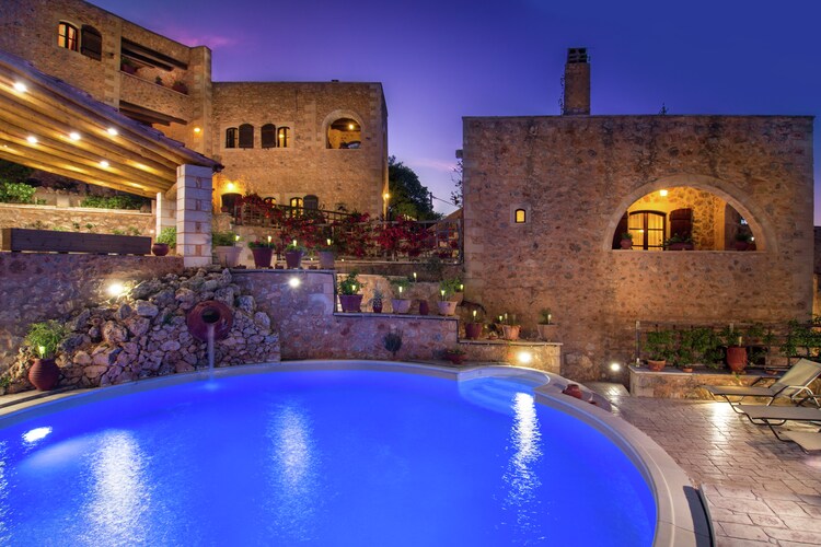Mansion Crete