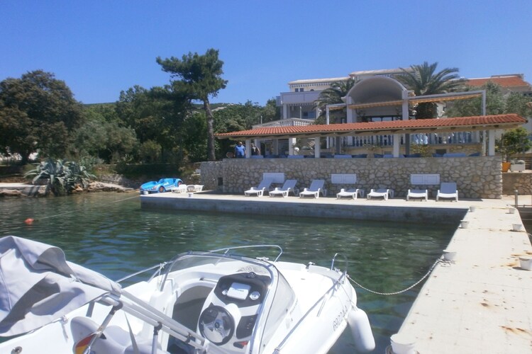 Apartment Islands