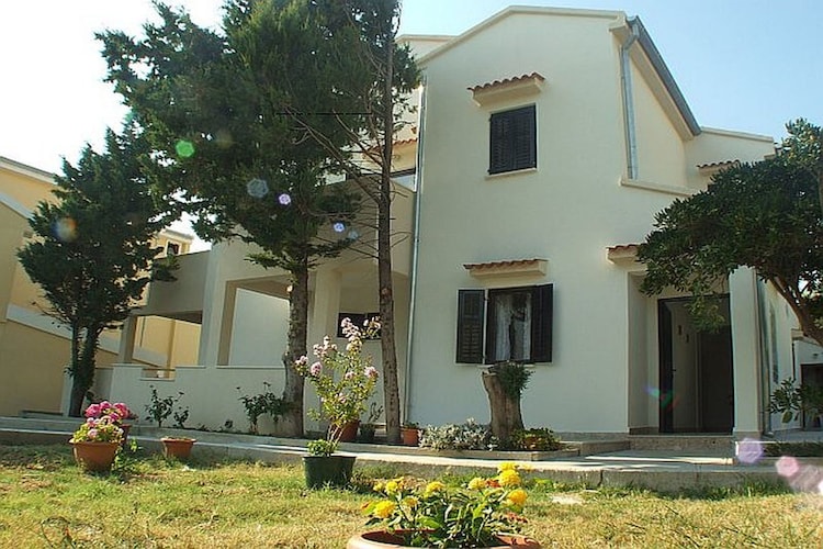 Apartment Islands