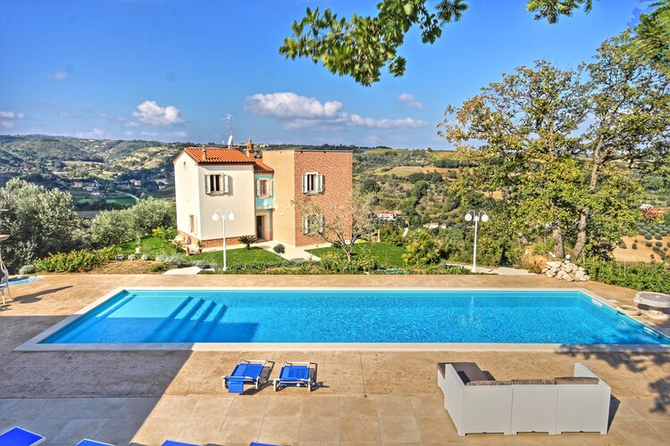Villa Marche