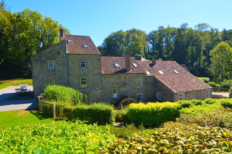 Namur