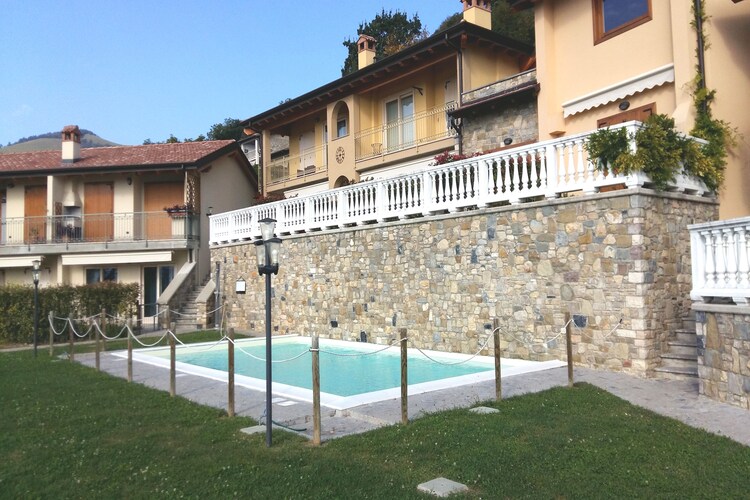 Apartment Lakes of Italy