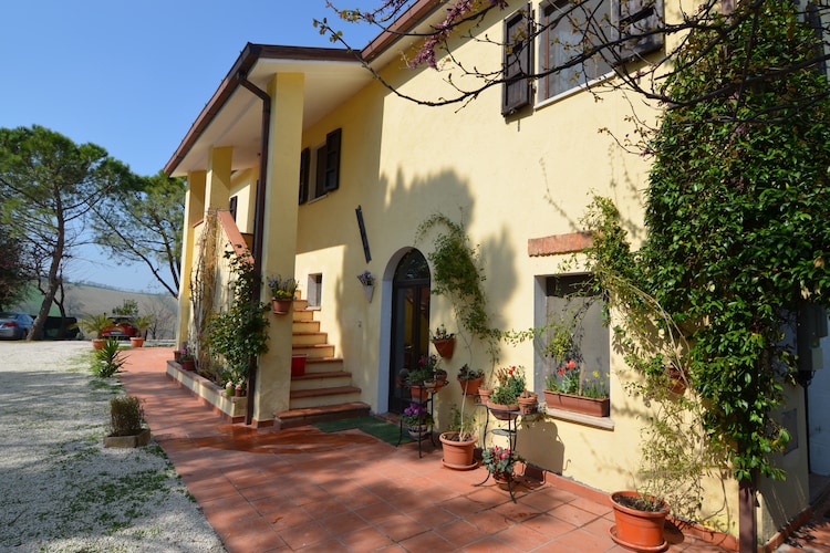 Mansion Marche