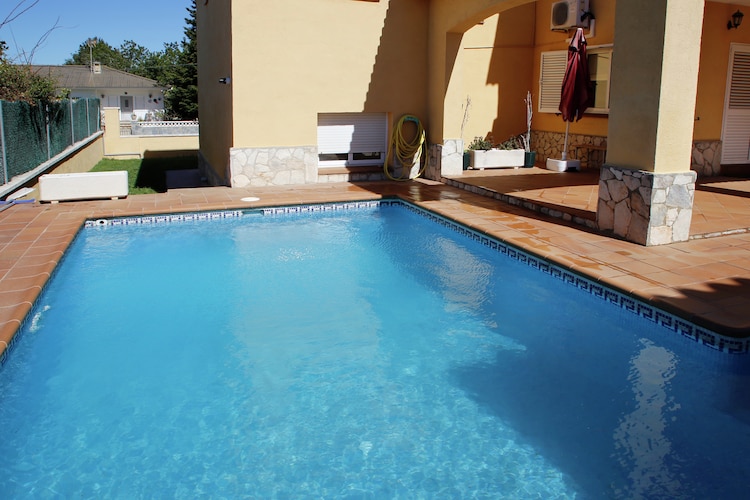 Villa Costa Dorada