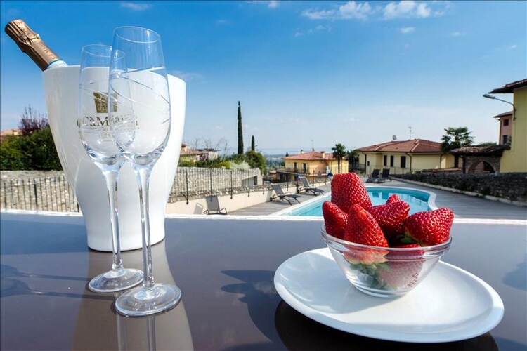 Apartment Lakes of Italy