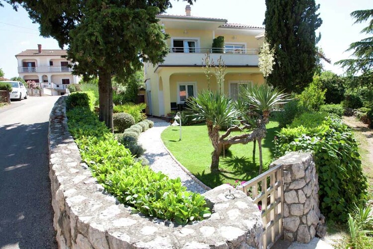 Apartment Islands