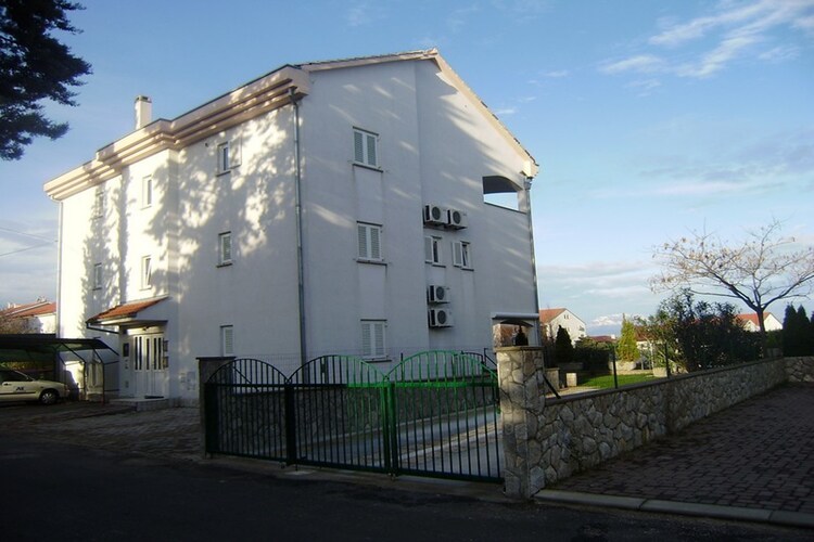 Apartment Islands