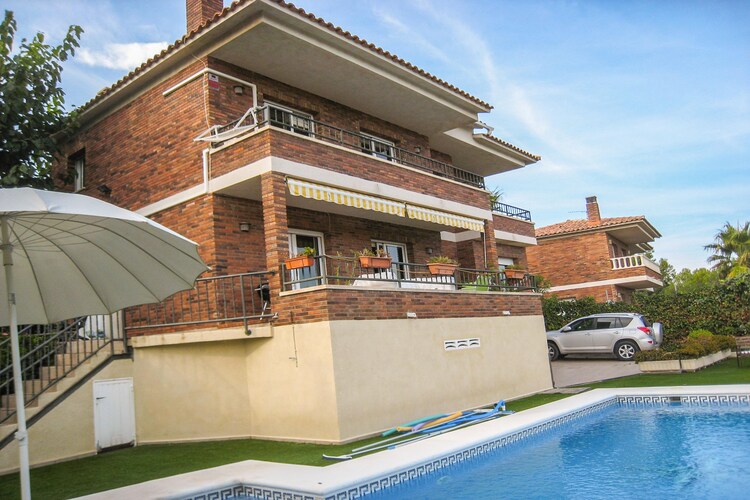 Villa Costa Dorada