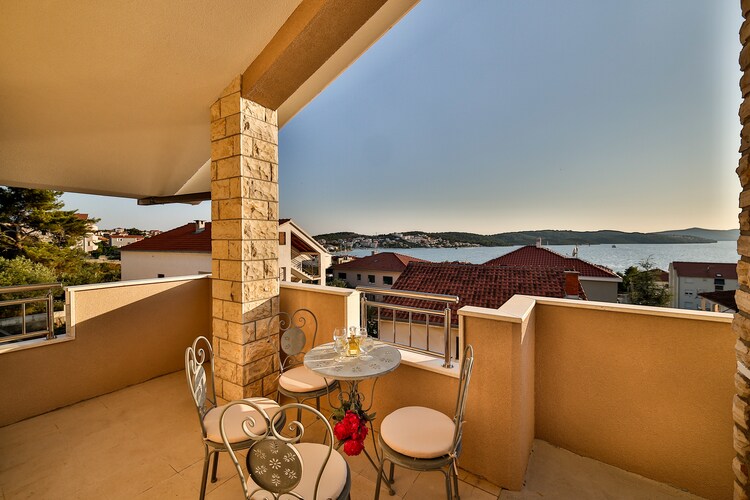 Apartment Islands